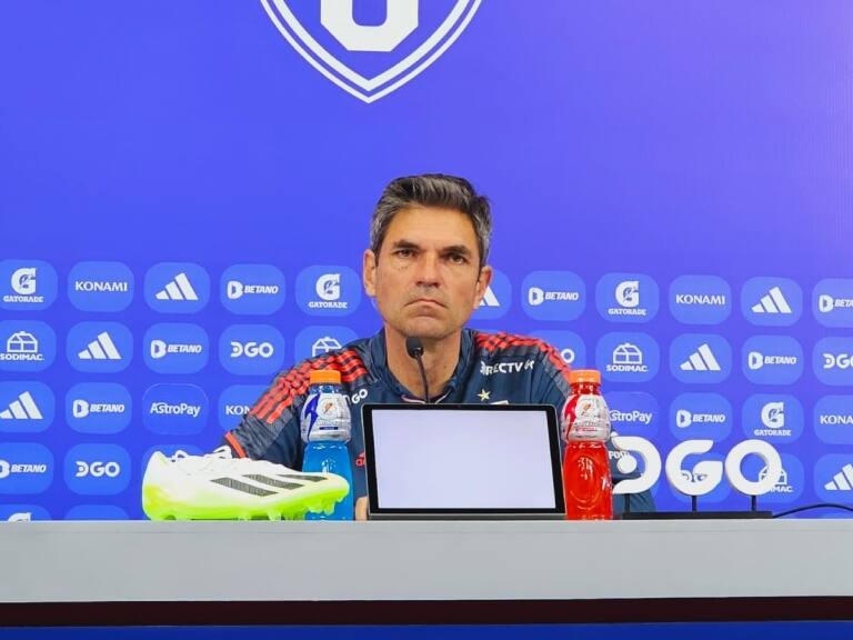 Mauricio Pellegrino asume el irregular presente de la U: "Me encantaría seguir, pero esto va cambiando semana a semana"