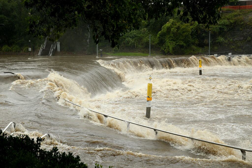 Las lluvias torrenciales inundan la costa este de Australia