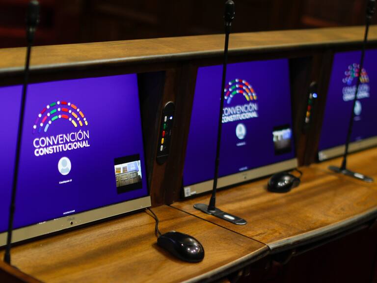 Lingüista remarcó importancia del lenguaje claro en la nueva Constitución