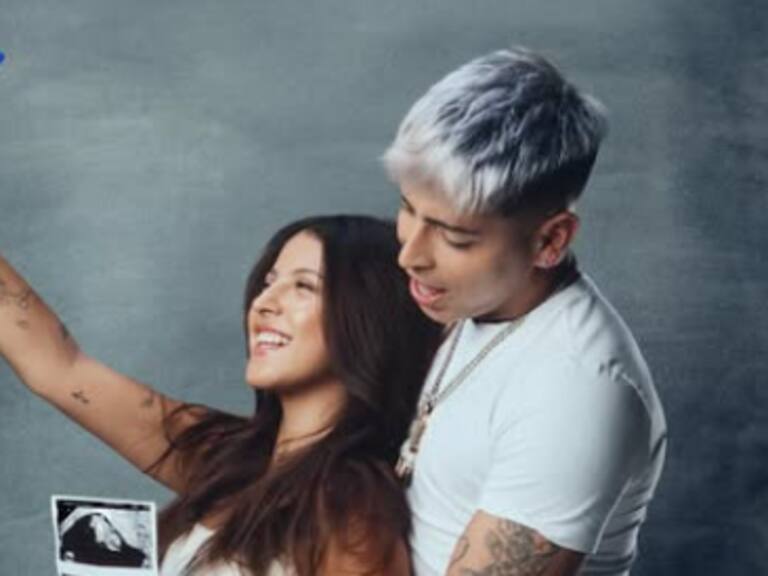 AK4:20 publica tierno mensaje tras anuncio de embarazo con Ignacia Antonia