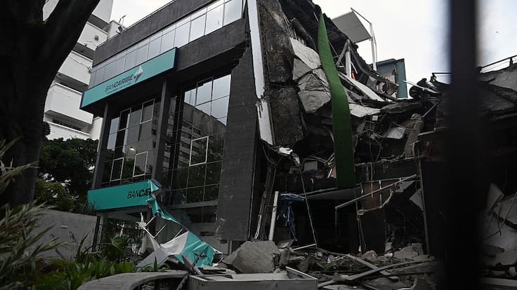 Tragedia en Venezuela: Colapsan dos edificios de hasta 12 pisos en Los Palos Grandes y buscan sobrevivientes tras fuertes terremotos
