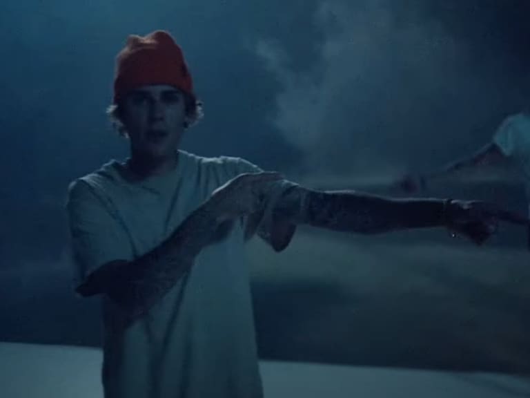 Justin Bieber y Shawn Mendes se unieron en «Monster», su primera colaboración