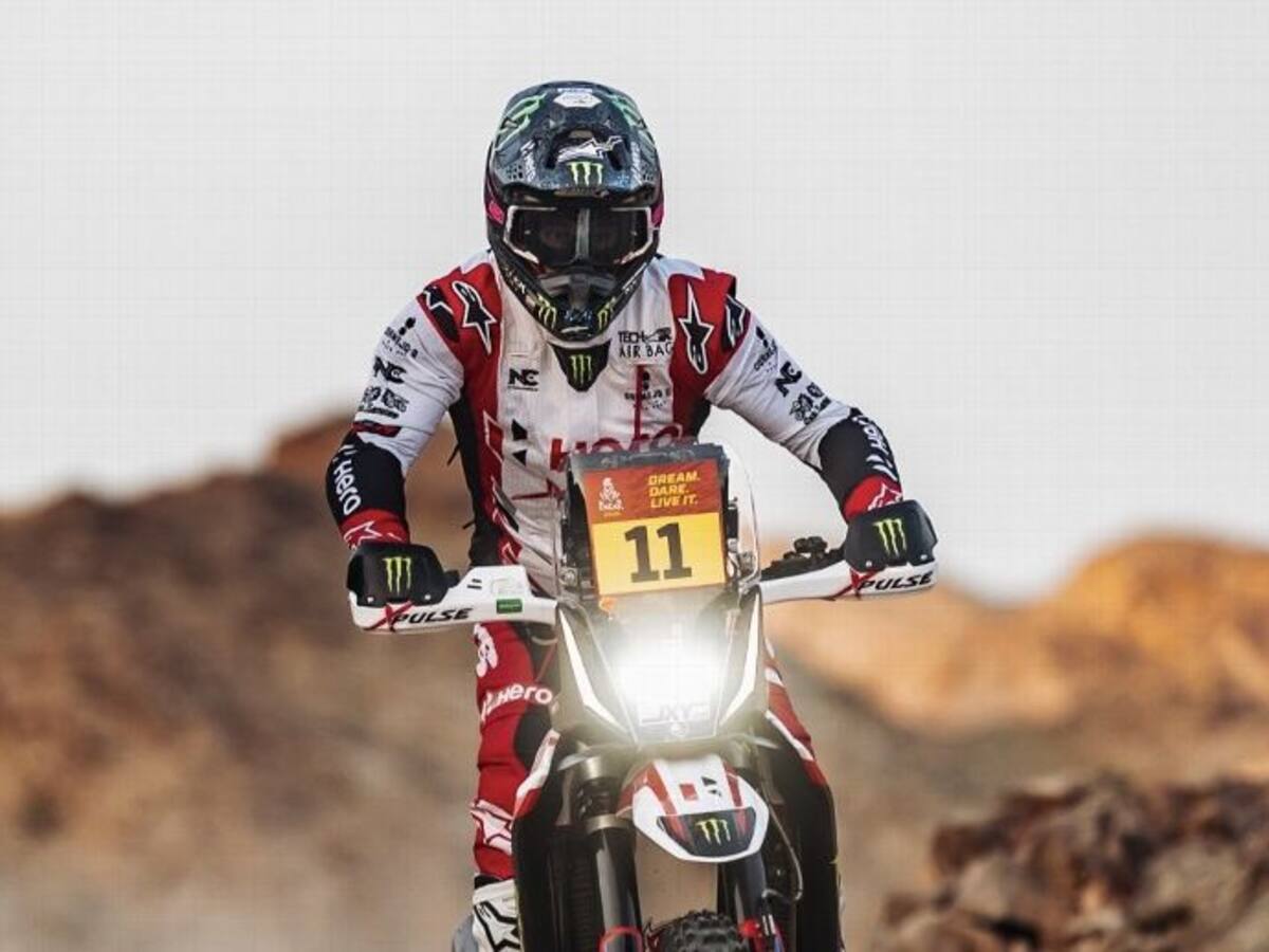 José Ignacio Cornejo se aferra al top 10 de las motos en el Rally Dakar 2026