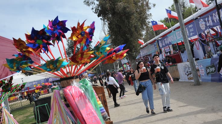Diputados celebran avance de feriado del 17 de septiembre y emplazan a Republicanos por votar en contra: “Es un sinsentido”