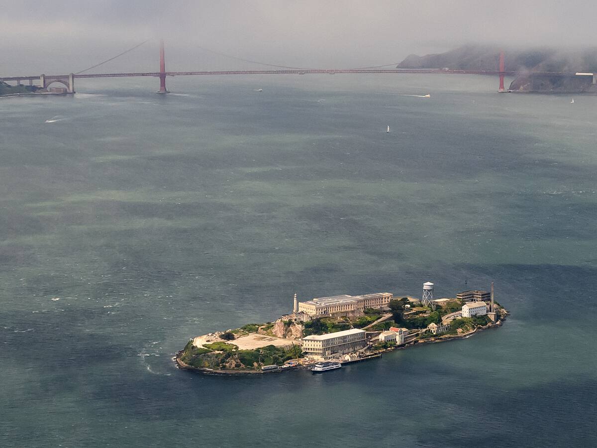 Trump anuncia reapertura de Alcatraz para albergar a los criminales “más despiadados y violentos”