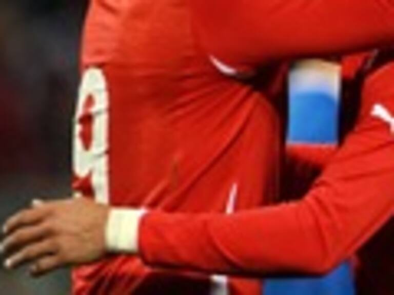 La Roja goleó a un débil Estonia en el Estadio Monumental