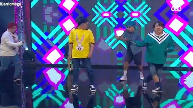 Parte de la parodia a BTS