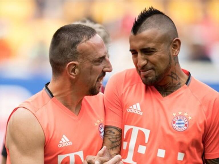 Arturo Vidal hizo que Franck Ribéry bailara reggaetón