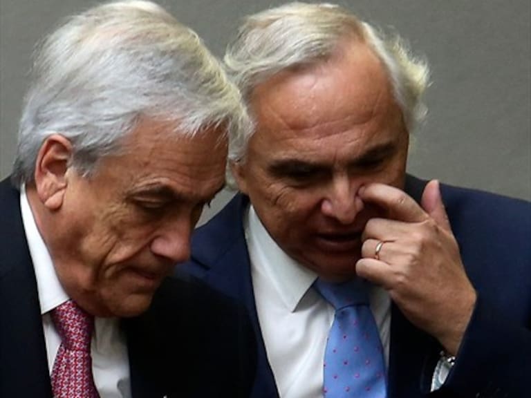 Encuesta Criteria aseguró que aprobación presidencial bajó al 28% durante mayo