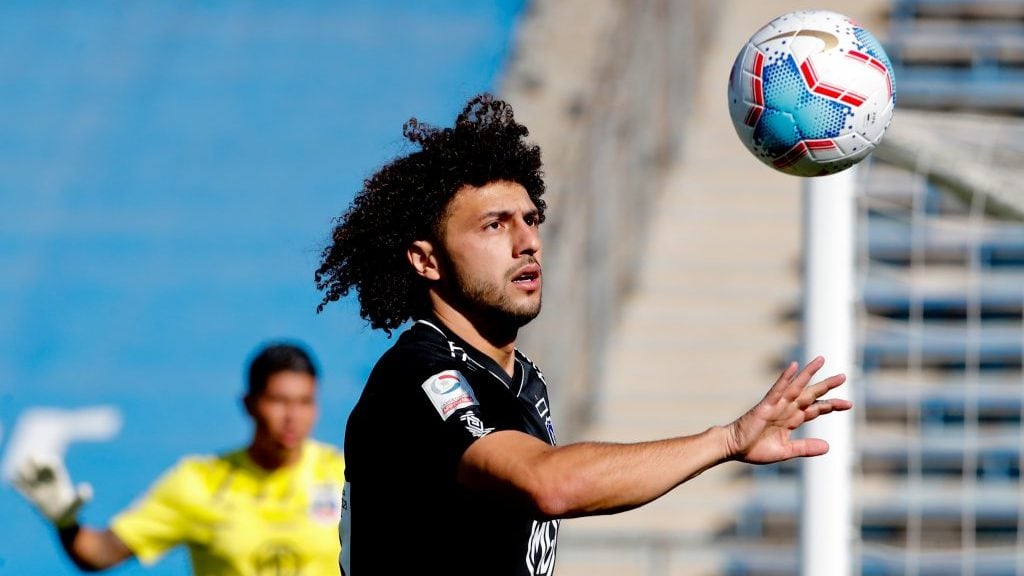 19 de Diciembre del 2020/SANTIAGOMaximiliano Falcon(c) ,durante el partido valido por la Vigésimo Quinta fecha del Campeonato Nacional AFP PlanVital 2020, entre Universidad Católica vs Colo Colo, disputado en el Estadio San Carlos de Apoquindo.
FOTO:FRANCISCO LONGA/AGENCIAUNO