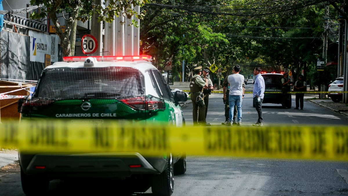 Roban 17 vehículos desde concesionaria en San Joaquín tras turbazo: avalúo supera los $1.000 millones
