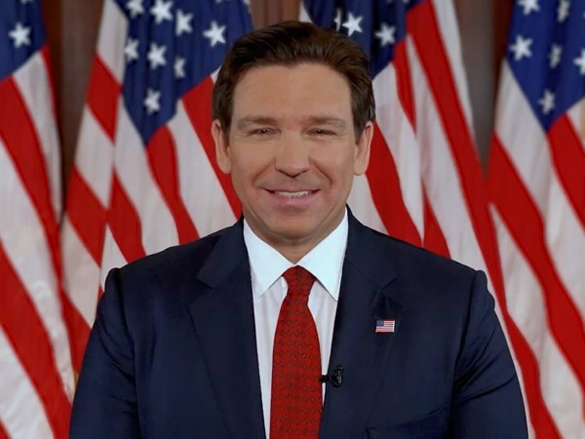 Ron DeSantis se retira de las primarias republicanas y le brinda su apoyo a Donald Trump para las elecciones de Estados Unidos