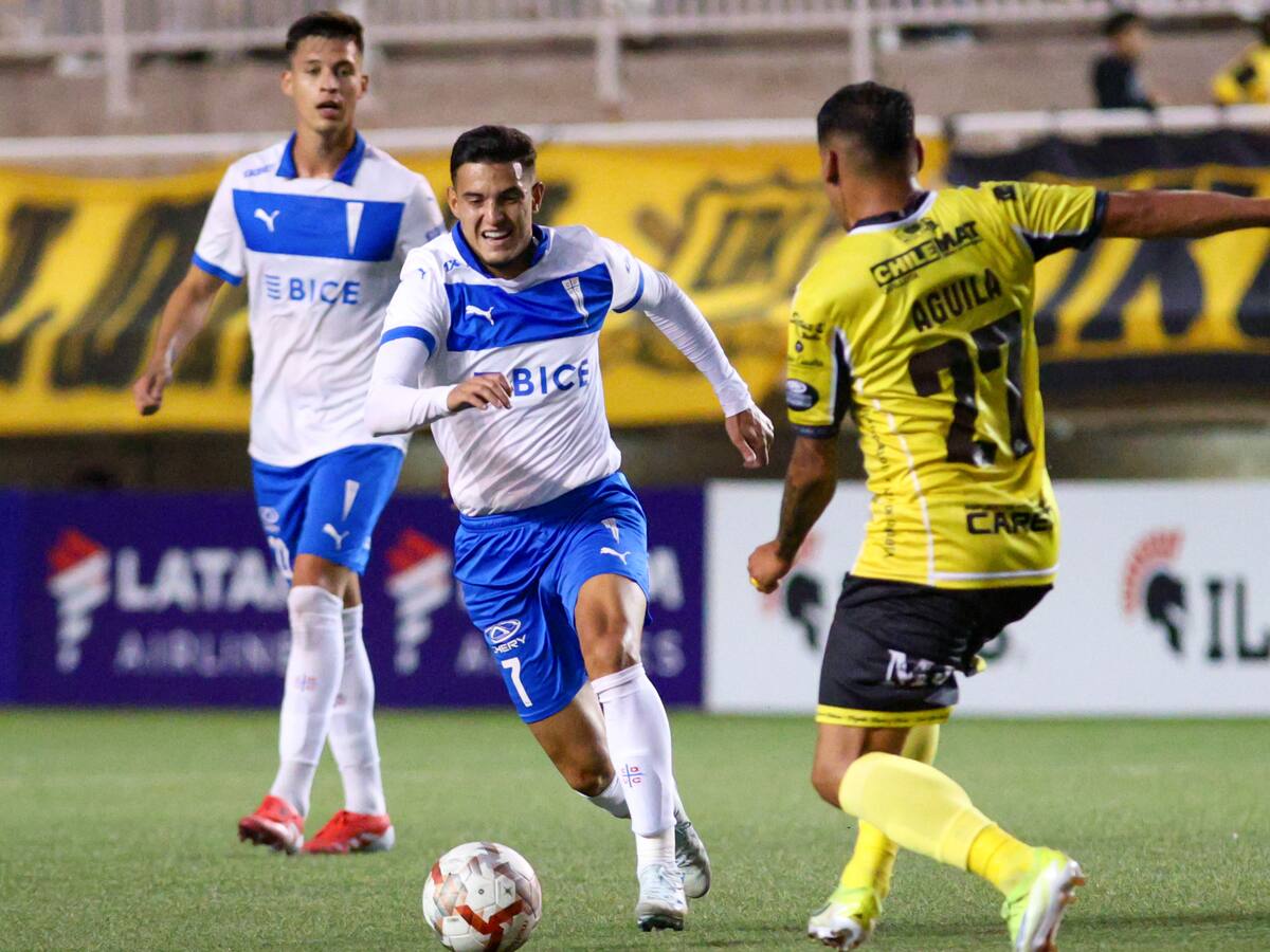¡Eliminados a una fecha del final! La UC se quedó fuera de Copa Chile a manos de San Luis