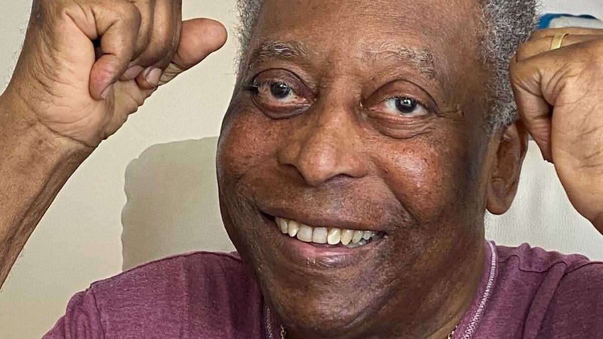 Pelé comenta su estado de salud en una red social