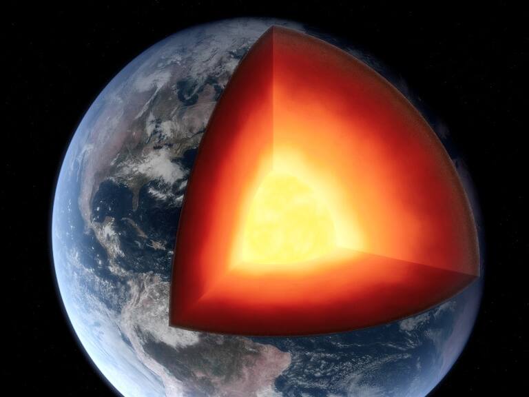 El núcleo de la Tierra se frenó, gira más lento y en sentido contrario a su capa exterior: ¿Cómo influye en la vida diaria?