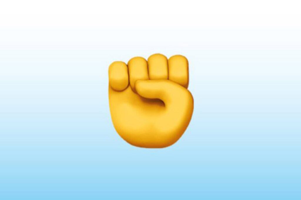 Emoji del puño alzado en whatsapp