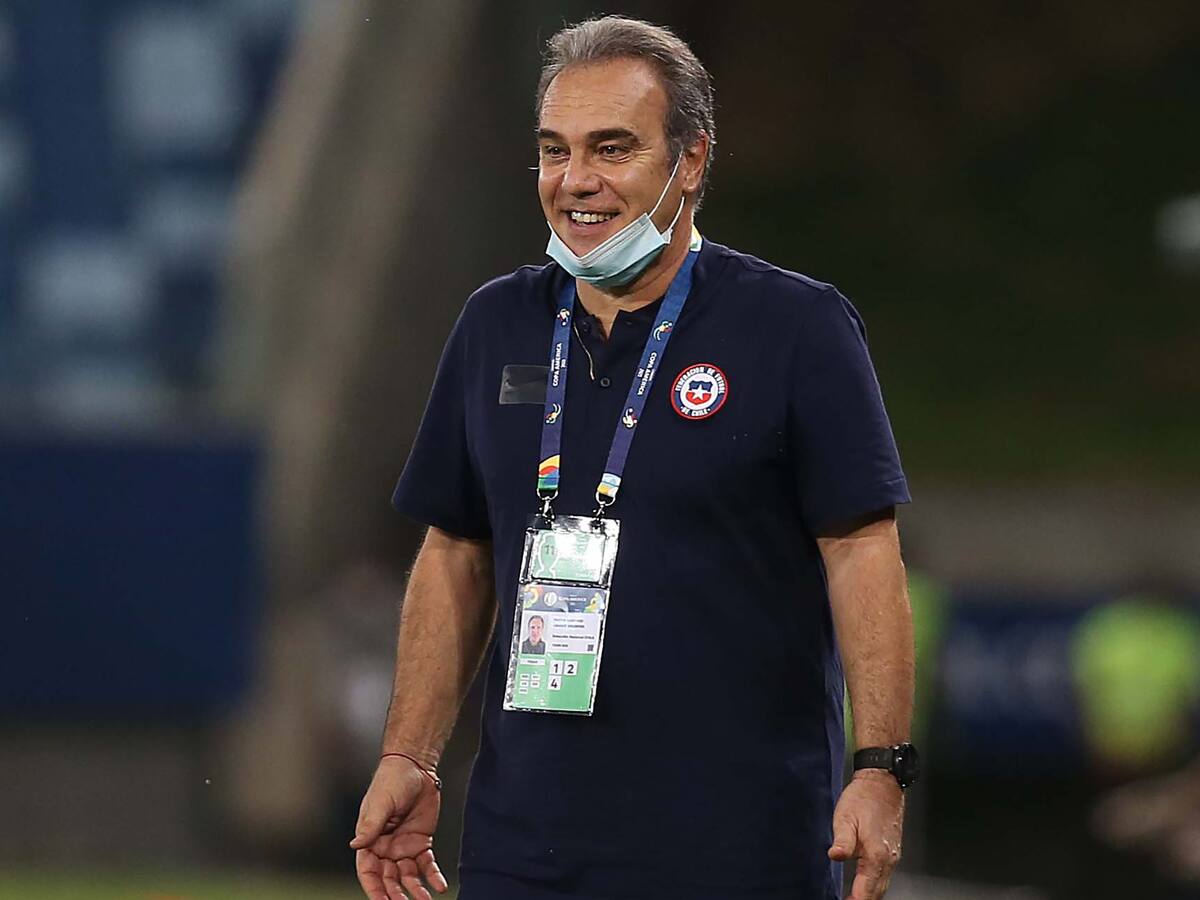 Martín Lasarte y la reconciliación de Bravo con Vidal: «Es el mayor gol hasta ahora de los que hemos convertido»