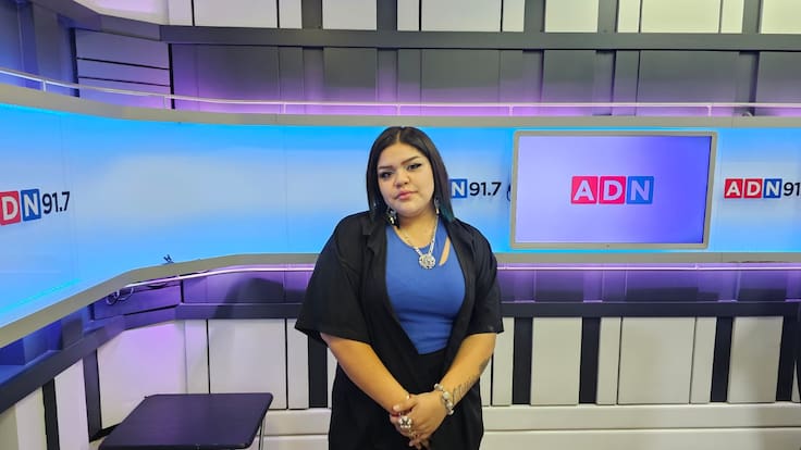 “Uno está con los pies en la tierra, pero yo en lo personal estoy conectada con la tierra”: MC Millaray aborda su éxito musical
