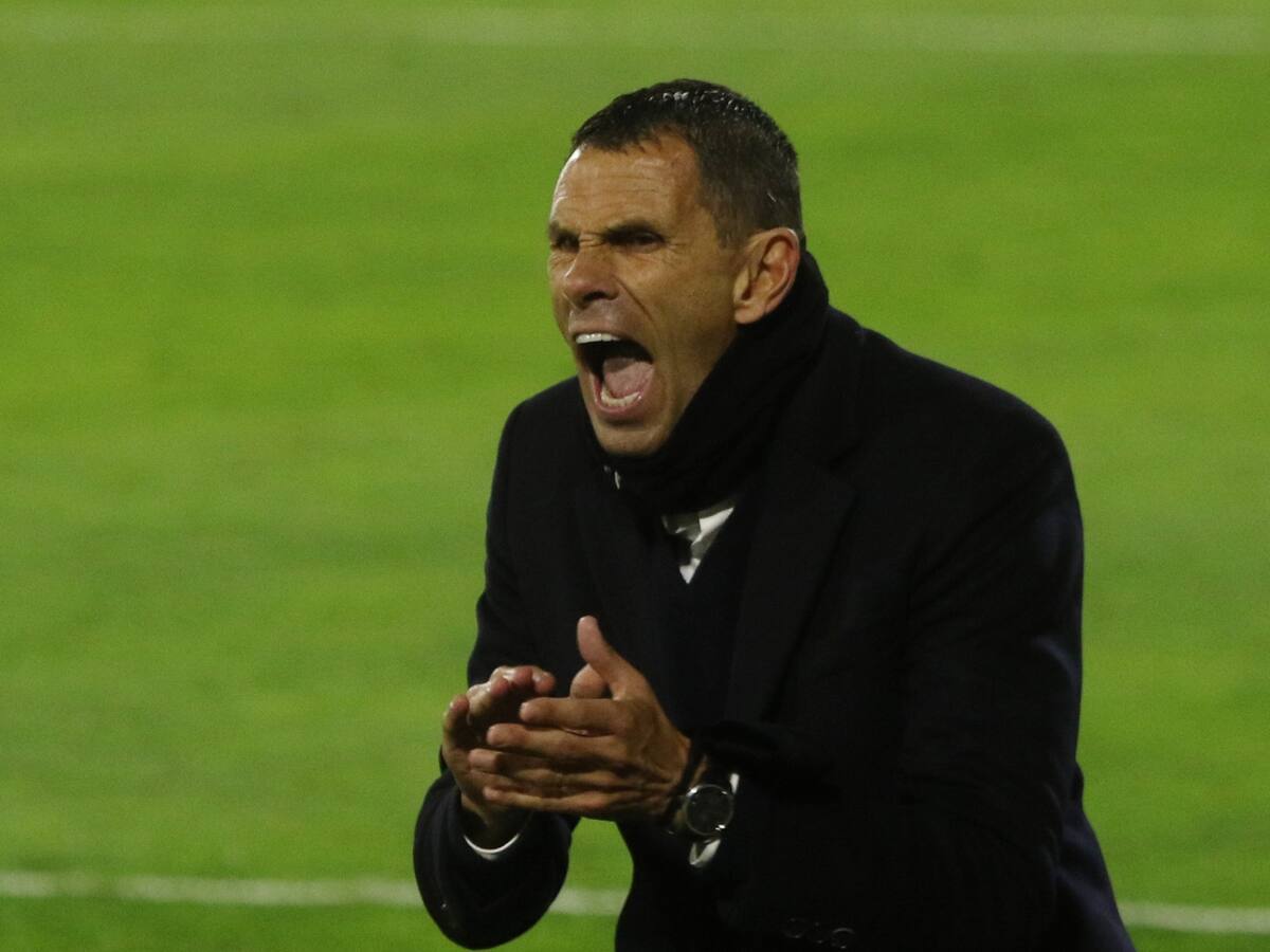 Felipe Gutiérrez reconoció que había «tensión» entre el plantel de la UC y Gustavo Poyet