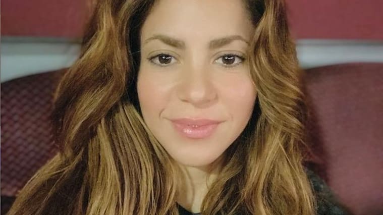 Shakira comparte foto junto a su papá para celebrar sus 90 años