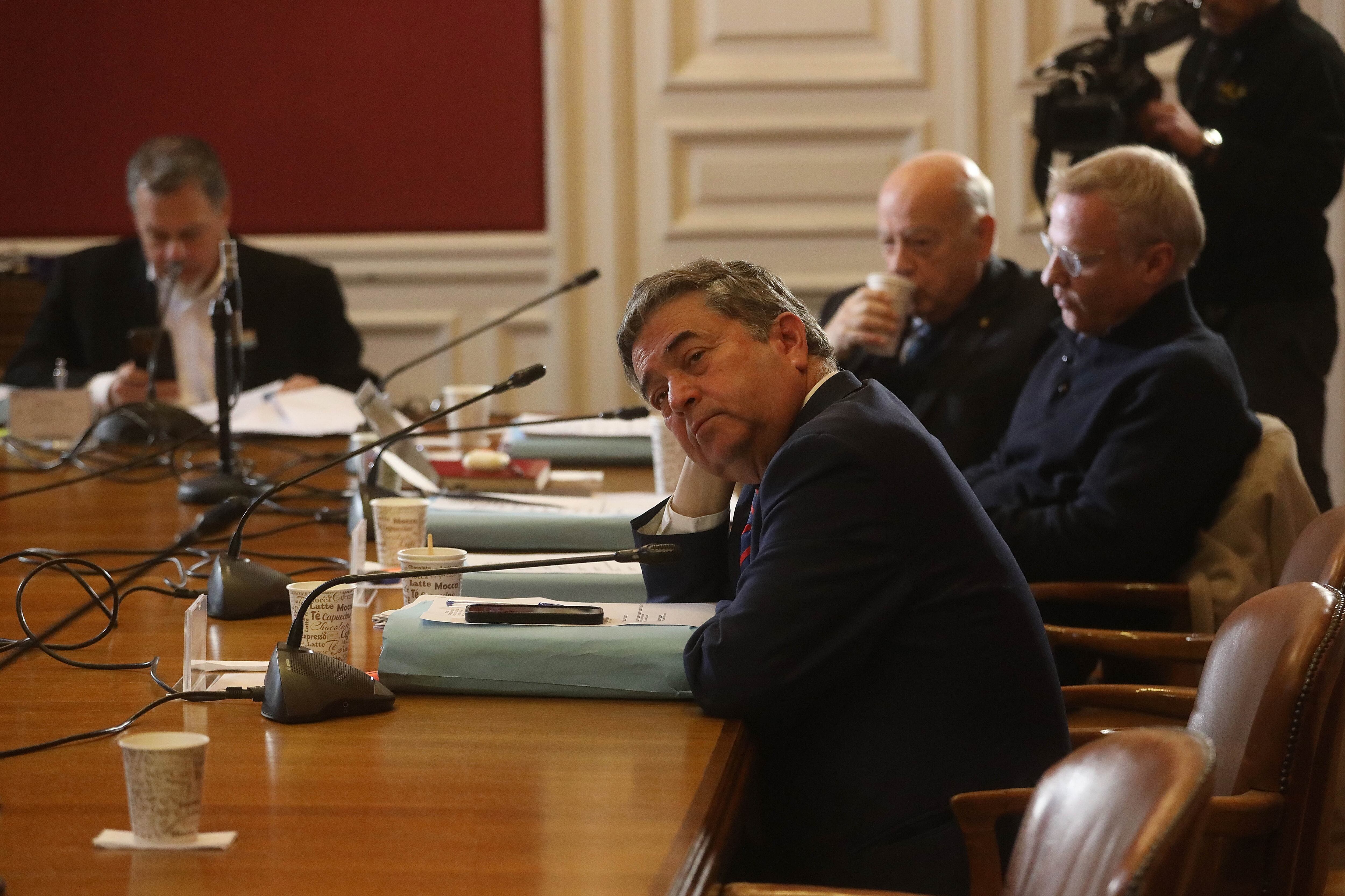 Agencia UNO | Parte de la Comisión de Hacienda del Senado. En la imagen se ve a Felipe Kast, Ricardo Lagos Weber, Juan Antonio Coloma y Jose Miguel Insulza.
