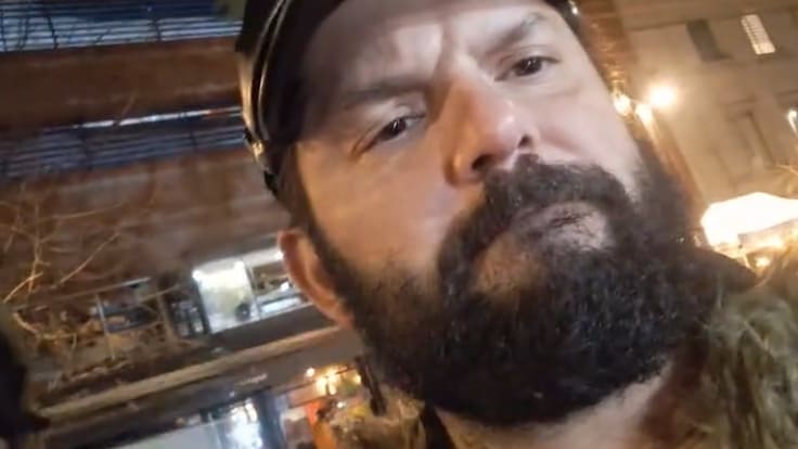 Gabriel Boric reaparece en redes sociales con curioso mensaje: “Van a llegar a tocarte la puerta…”