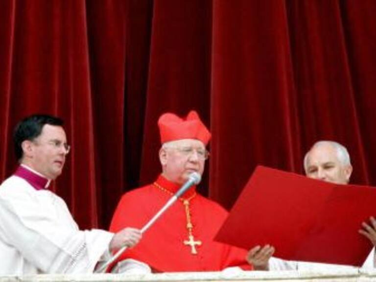 Cardenal Jorge Medina falleció a los 94 años