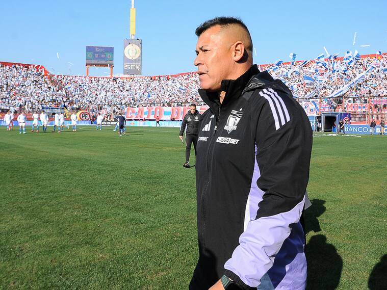 ¿Almirón seguirá en Colo Colo si pierde el Superclásico?