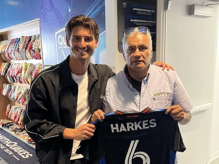 Instagram @marcoetcheverry10