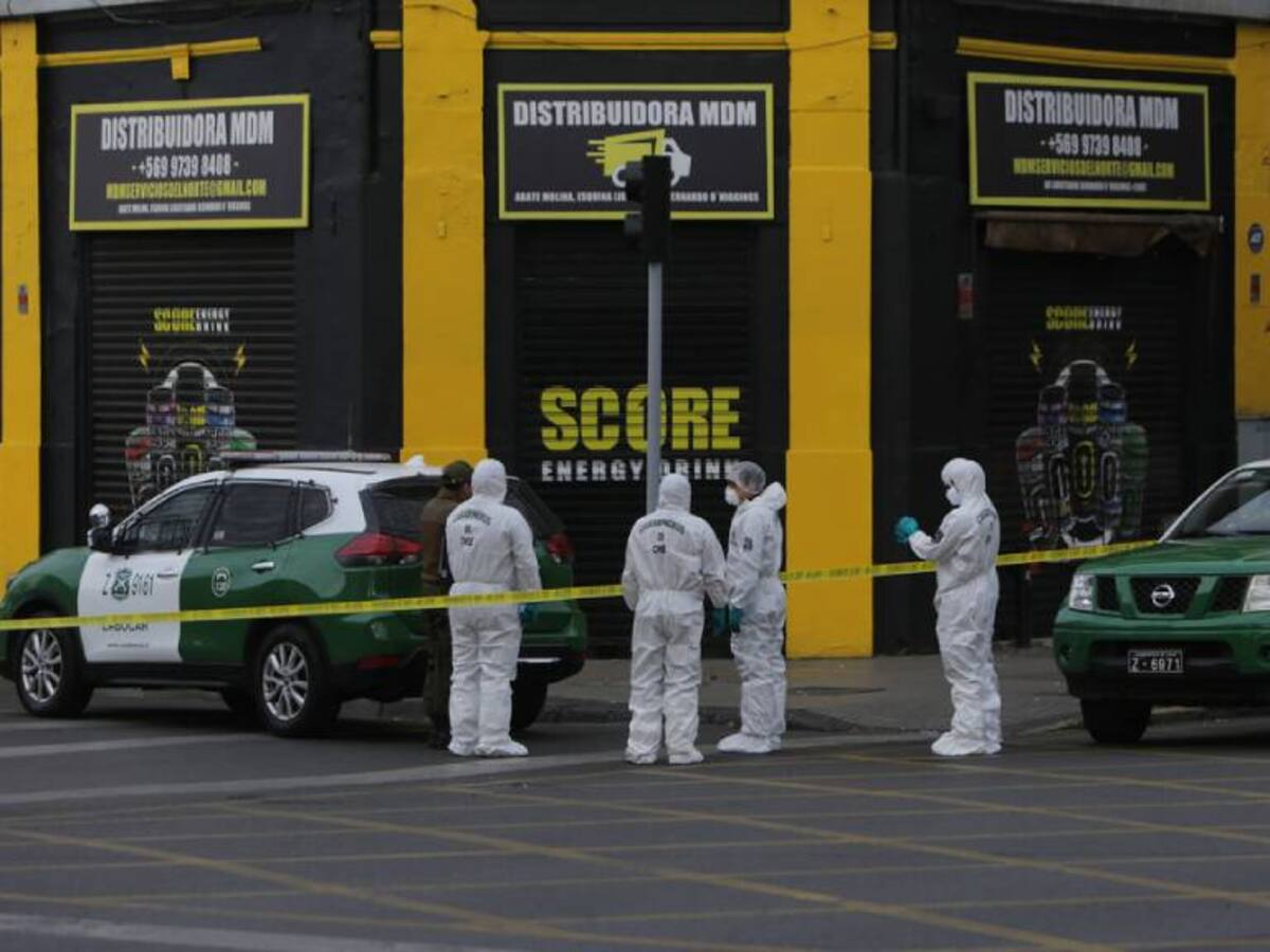 Encuentran restos de un cuerpo mutilado en una tercera locación del centro de Santiago