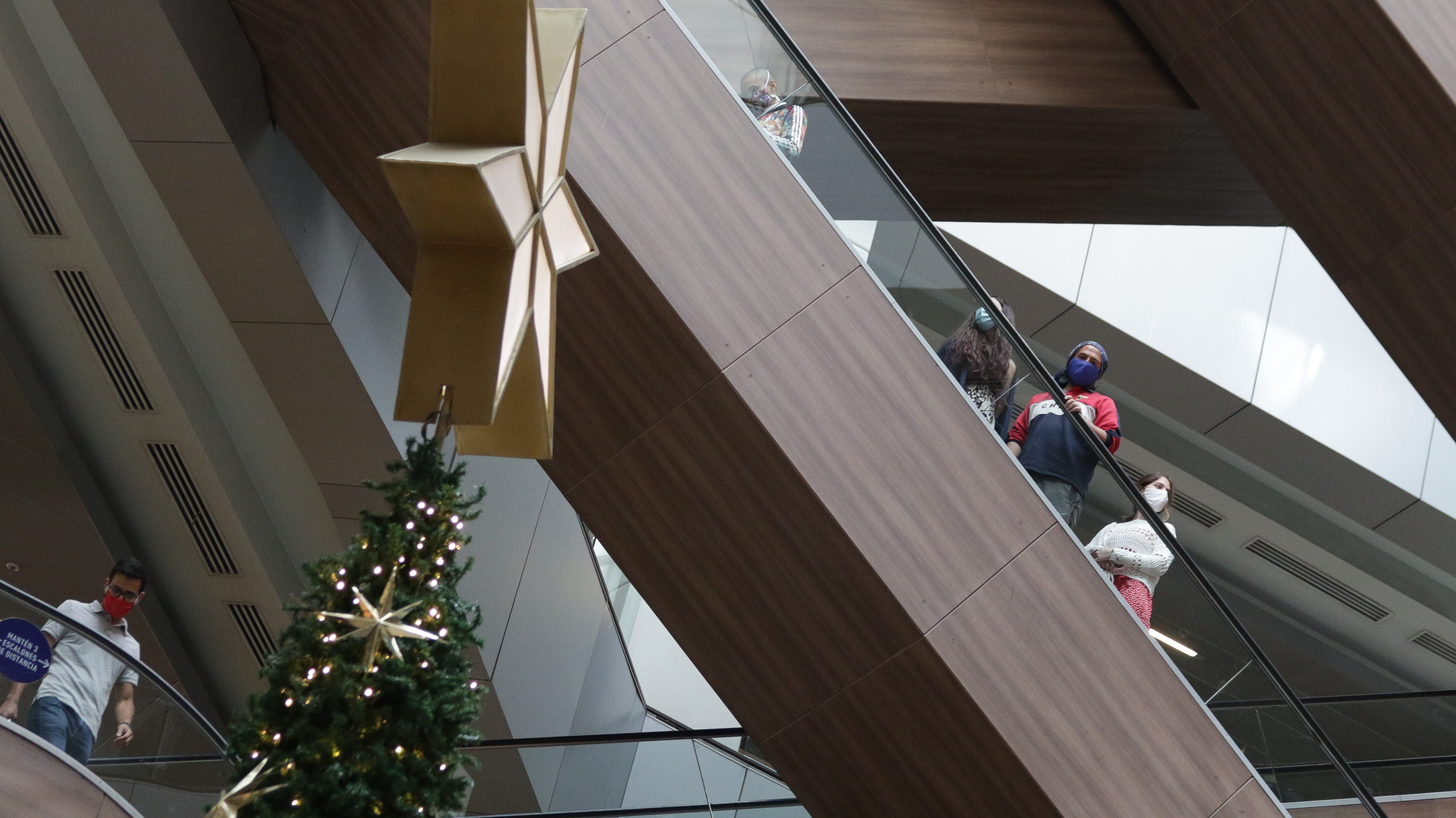 Navidad y Año Nuevo en pandemia: autoridades esperarán para anunciar medidas especiales
