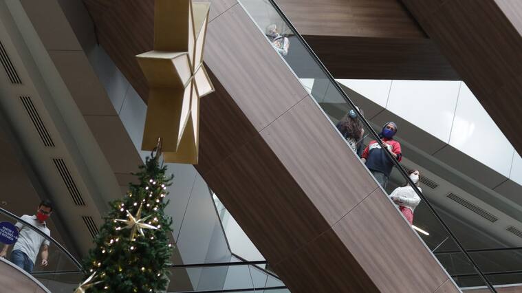 Navidad y Año Nuevo en pandemia: autoridades esperarán para anunciar medidas especiales