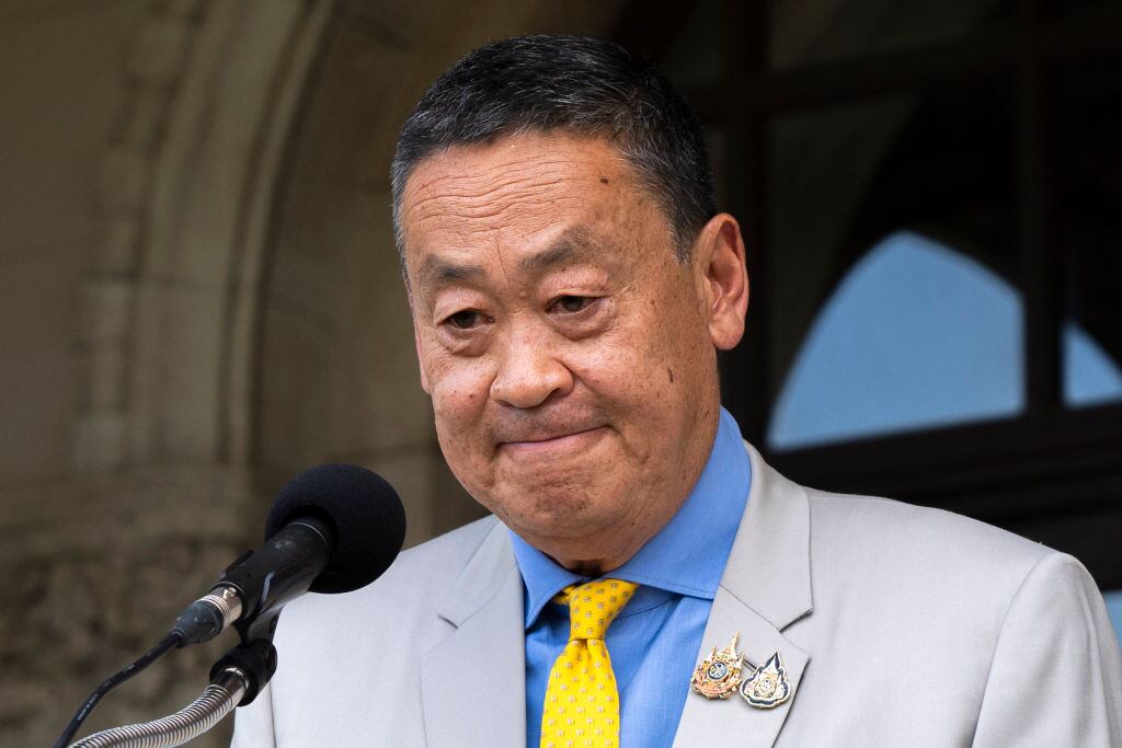Srettha Thavisin reacciona en la ciudad de Bangkok luego de conocerse que el Tribunal Constitucional de Tailandia lo destituyó como primer ministro.