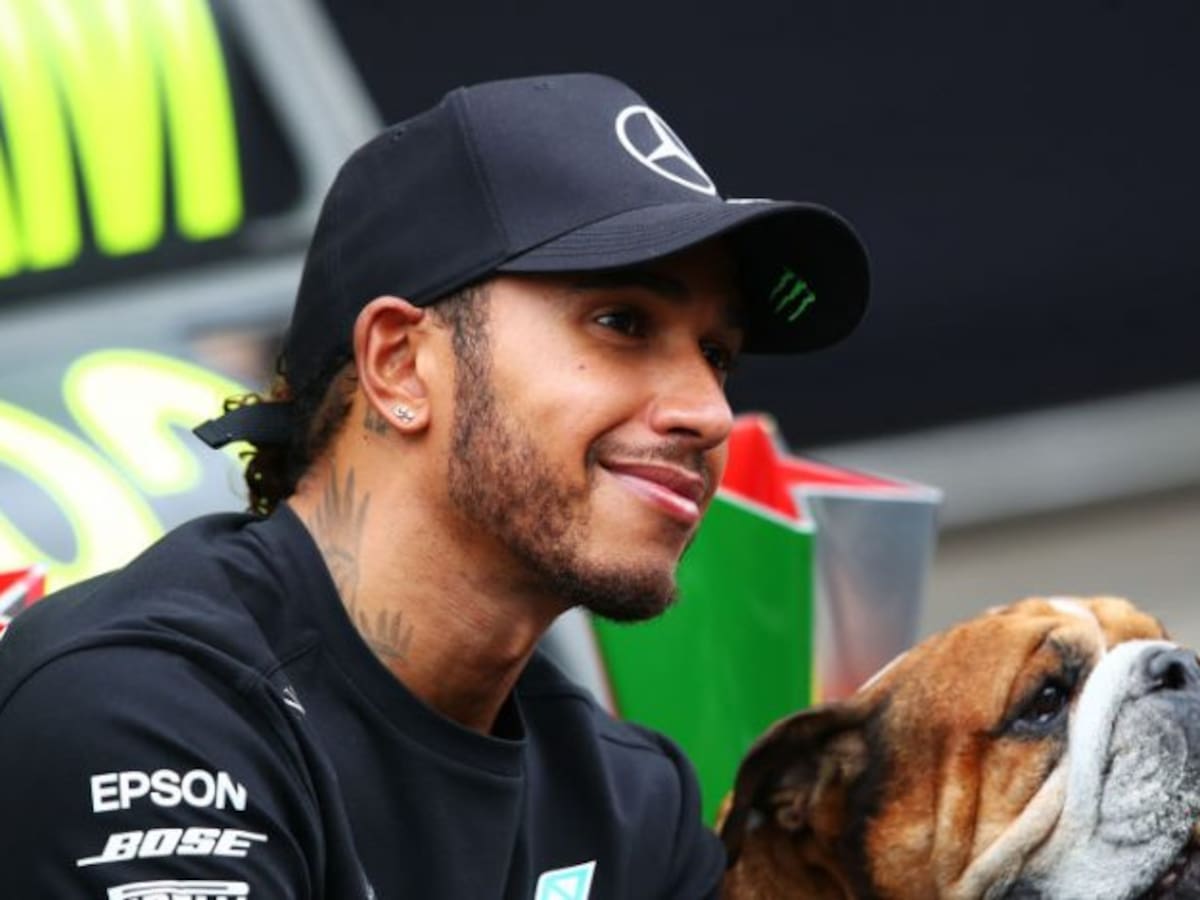 Lewis Hamilton renovó por una temporada más con Mercedes