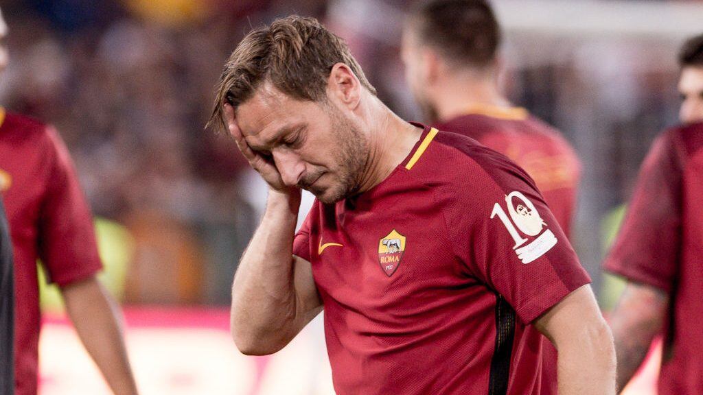 Francesco Totti looks dejected after his last appearance in Rome after more than 20 years during the Serie A match between Roma and Genoa at Stadio Olimpico, Rome, Italy on 28 May 2017. (Photo by Giuseppe Maffia/NurPhoto via Getty Images)