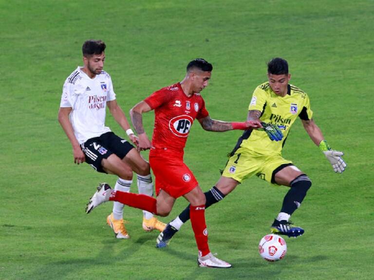 Colo Colo no pudo ante Unión La Calera en su estreno en el Campeonato Nacional