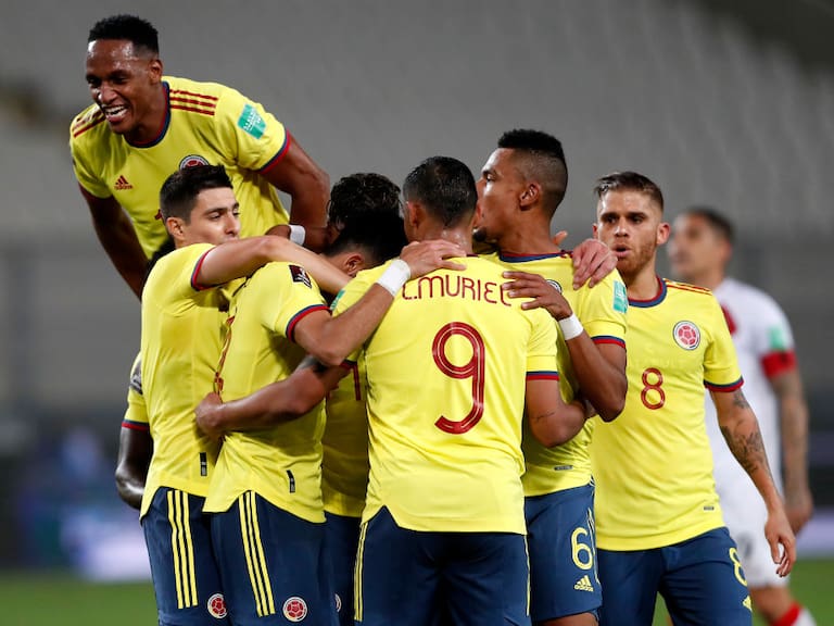 Colombia goleó a Perú en el estreno de Reinaldo Rueda y se metió de lleno en la lucha por clasificar al Mundial de Qatar 2022