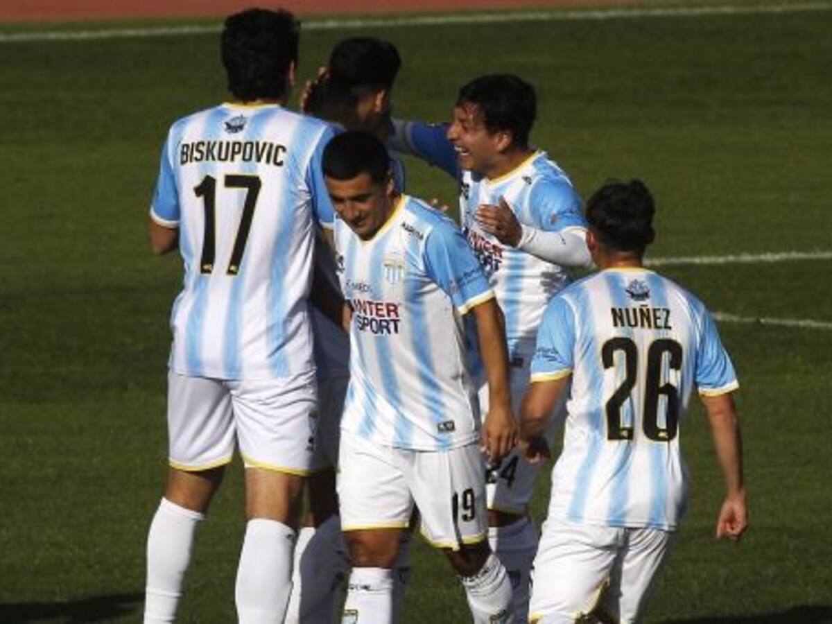 Magallanes sigue con su tremenda racha en la Primera B y ahora tumbó a Santa Cruz como forastero