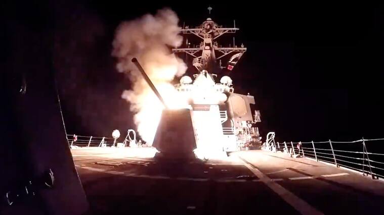 El Comando Central de Estados Unidos informó del ataque desde un barco de guerra a naves no tripuladas de los hutíes en el territorio de Yemen.