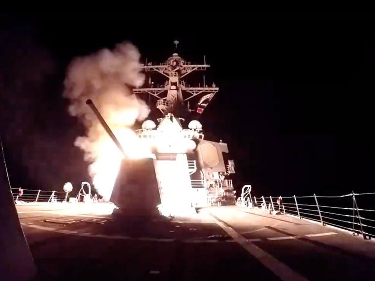 El Comando Central de Estados Unidos informó del ataque desde un barco de guerra a naves no tripuladas de los hutíes en el territorio de Yemen.