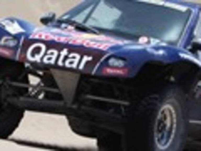Carlos Sainz abandonó el Dakar 2013 debido a problemas en el motor de su auto
