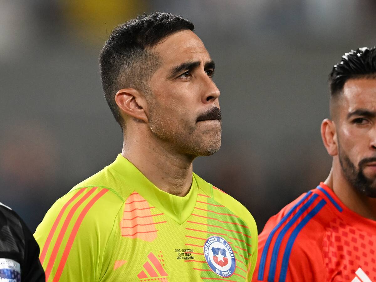 Al igual que Vidal, Claudio Bravo mantiene la fe en La Roja: “El fútbol muchas veces te da la ilusión de hacer historia donde no lo hiciste antes”