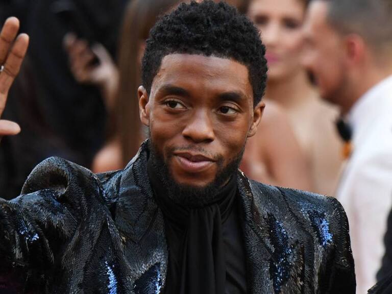 Piden que estatua confederada de Carolina del Norte sea reemplazada por una de Chadwick Boseman