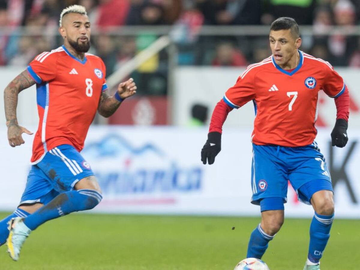 Alexis Sánchez y Arturo Vidal aparecen en lista de los 100 mejores futbolistas del siglo XXI