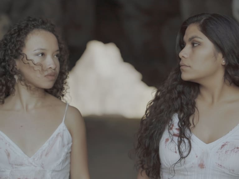 Identidad, fronteras y heridas compartidas: así es “Las Cautivas”, el documental íntimo y conmovedor que llega a salas chilenas