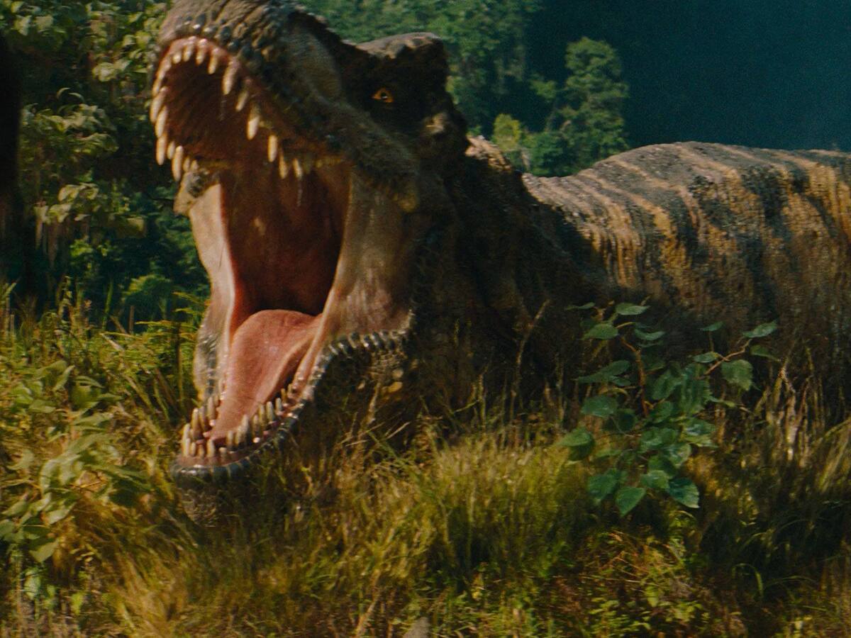 “Jurassic World: Rebirth”: mira el primer tráiler oficial que presenta una nueva amenaza en la franquicia