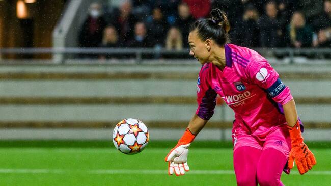 Christiane Endler conservó su arco invicto por segundo duelo seguido en la Champions League Femenina