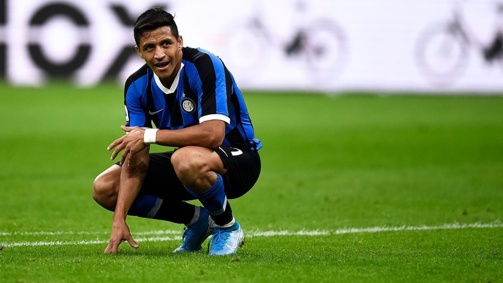 STADIO GIUSEPPE MEAZZA, MILAN, ITALY - 2019/09/14: Alexis Sanchez looks on during the Serie A football match between FC Internazionale and Udinese Calcio. FC Internazionale won 1-0 over Udinese Calcio. (Photo by Nicolò Campo/LightRocket via Getty Images)