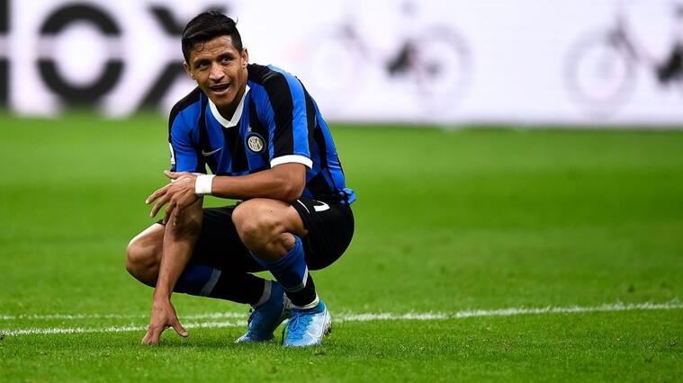 STADIO GIUSEPPE MEAZZA, MILAN, ITALY - 2019/09/14: Alexis Sanchez looks on during the Serie A football match between FC Internazionale and Udinese Calcio. FC Internazionale won 1-0 over Udinese Calcio. (Photo by Nicolò Campo/LightRocket via Getty Images)