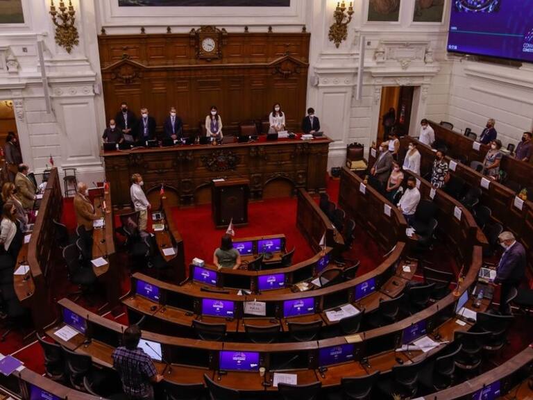 Barómetro laboral: 49% de los consultados señaló ver «con preocupación» el avance de la discusión en la Convención Constitucional